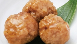 京都「洙樂庵」減塩おせち 減塩鶏だんご